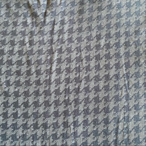 Boxy Houndstooth Tee - Picture 2 of 4